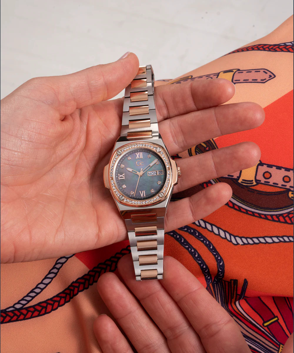 Gc Coussin Shape Lady Large Size Metal - Image 5