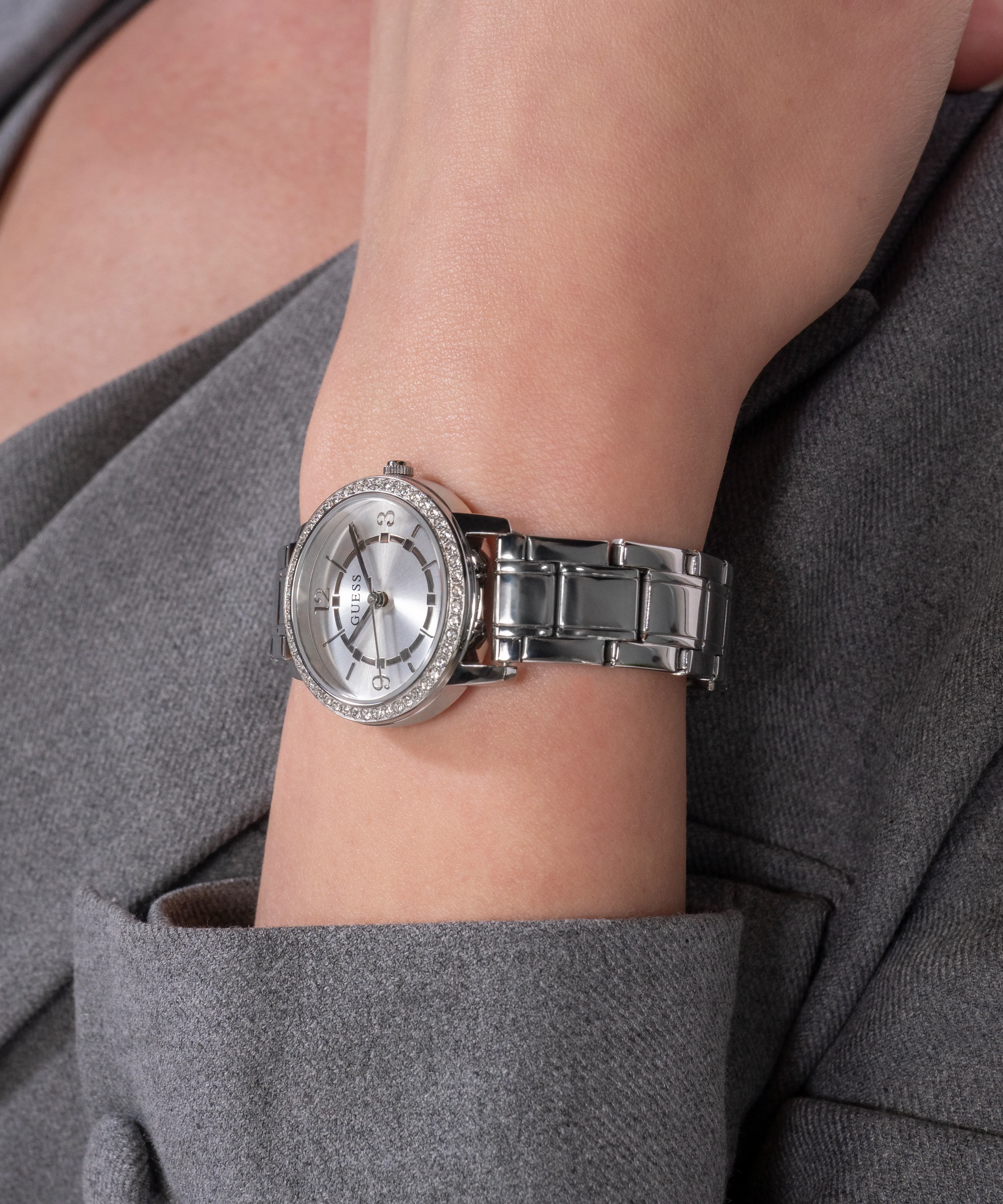 GUESS Ladies Silver Tone Analog Watch Gift Set - Image 4