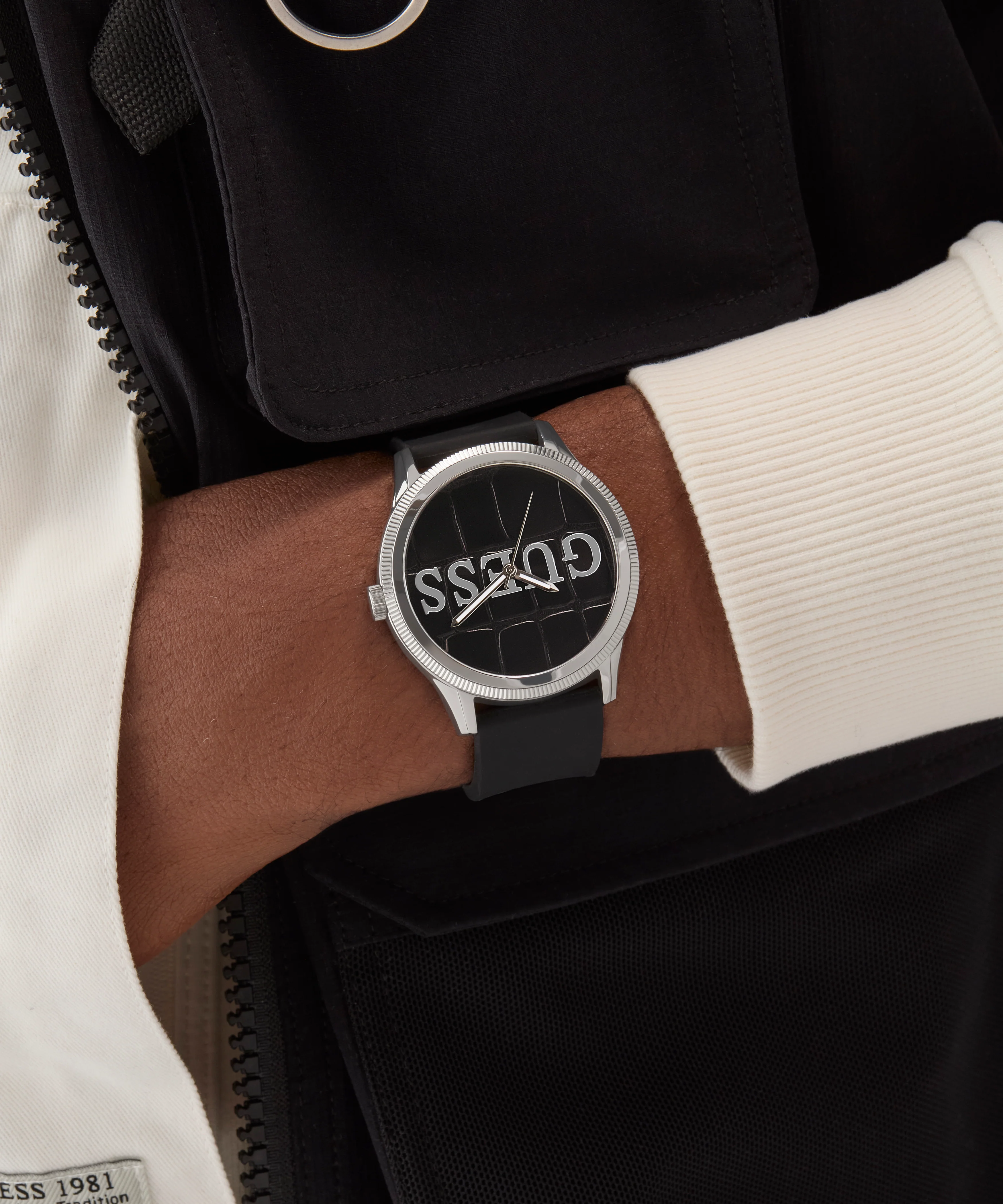 GUESS Mens Black Silver Tone Analog Watch - Image 6