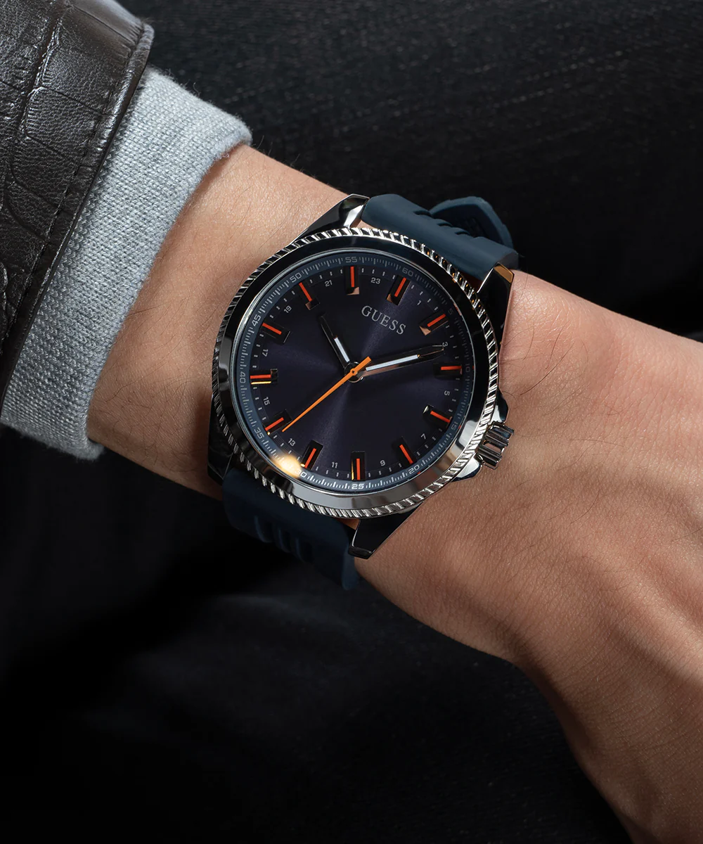 GUESS Mens Navy Silver Tone Analog Watch - Image 7