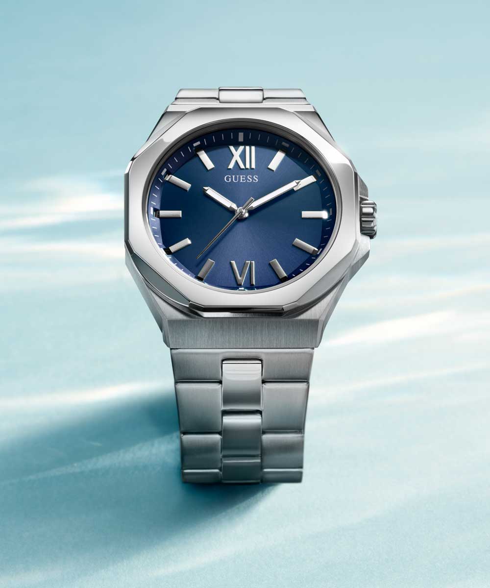 GUESS Mens Silver Tone Analog Watch - Image 4